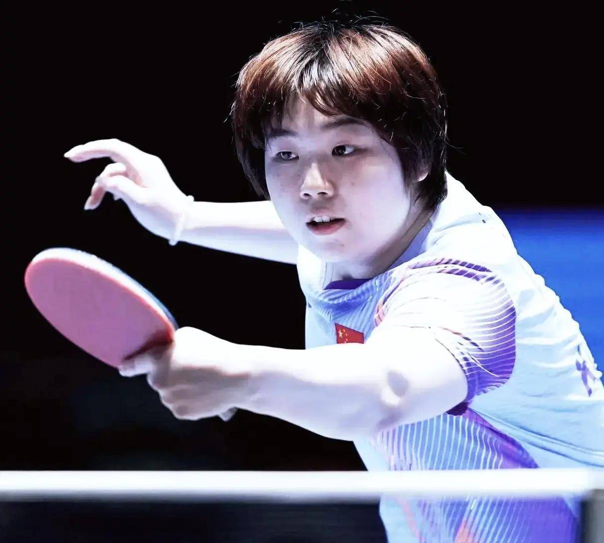 乒乓球亚洲杯2月5日晚,国乒五战四胜抗日,陈熠迎战削球手桥本,孙颖莎闯入16强!