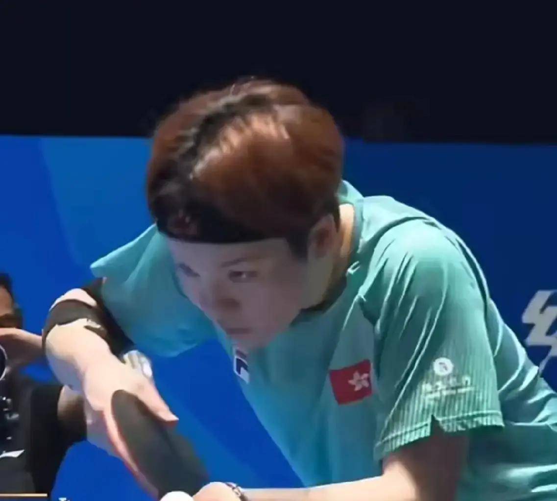 乒乓球亚洲杯2月5日晚,国乒五战四胜抗日,陈熠迎战削球手桥本,孙颖莎闯入16强!